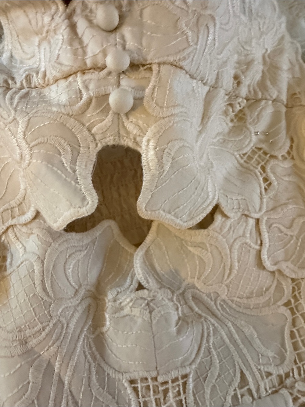 Sandro dress in ecru. Delicate lace bustier with cut out. worn once. - Picture 6 of 10